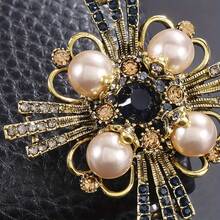 1pcs Vintage Women's Brooch Alloy Inlaid With Rhinestones Imitation Pearl Pin Autumn Winter Coat Jacket Brooch Fixed Decoration Suitable For Daily Party Banquet Wear - 金色的 - 查看 4
