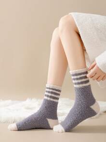 1 par de calcetines de felpa de coral para mujeres, calcetines gruesos y cálidos para el hogar, posparto, dormir, anti-frío, adecuados para otoño/invierno