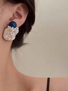 1 对手工制作的复古珍珠耳钉，适合女士佩戴，适合日常佩戴、休闲佩戴、沙滩佩戴、派对佩戴 - 白色 - 查看 2