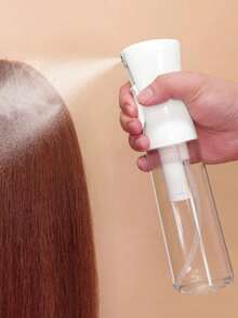 1 pièce de bouteille de vaporisation continue haute pression (200 ml/300 ml), bouteille de taille voyage, convenant pour vaporiser de l'eau sur les cheveux et le visage, le jardinage, les soins capillaires, avec un vaporisateur à brouillard fin et une vaporisation à pression. Applicable pour la cuisson de barbecue en extérieur, rechargeable, convenant pour la rentrée scolaire et servant d'accessoire de voyage essentiel ainsi que d'accessoire capillaire pour femmes.