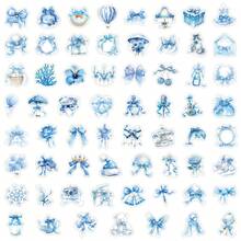 60 Stücke/Packung Blaue Kokette Vintage Ästhetik Süße Mysteriöse INS Retro Romantische Ästhetik Aufkleber, Niedliche Cartoon Fun Ästhetik Etiketten Aufkleber für Scrapbooking, selbstklebende Schreibwaren, Karten, Umschläge, Gitarren, Instrumenten Dekoration, Geschenke für Jugendliche, Partys, Belohnungen, Motivation, Neujahr, Winter, Weihnachten, Halloween Dekoration