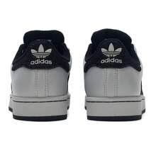 Adidas Unisex Superstar II bequeme Freizeitschuhe, leichte Sportschuhe JP8760