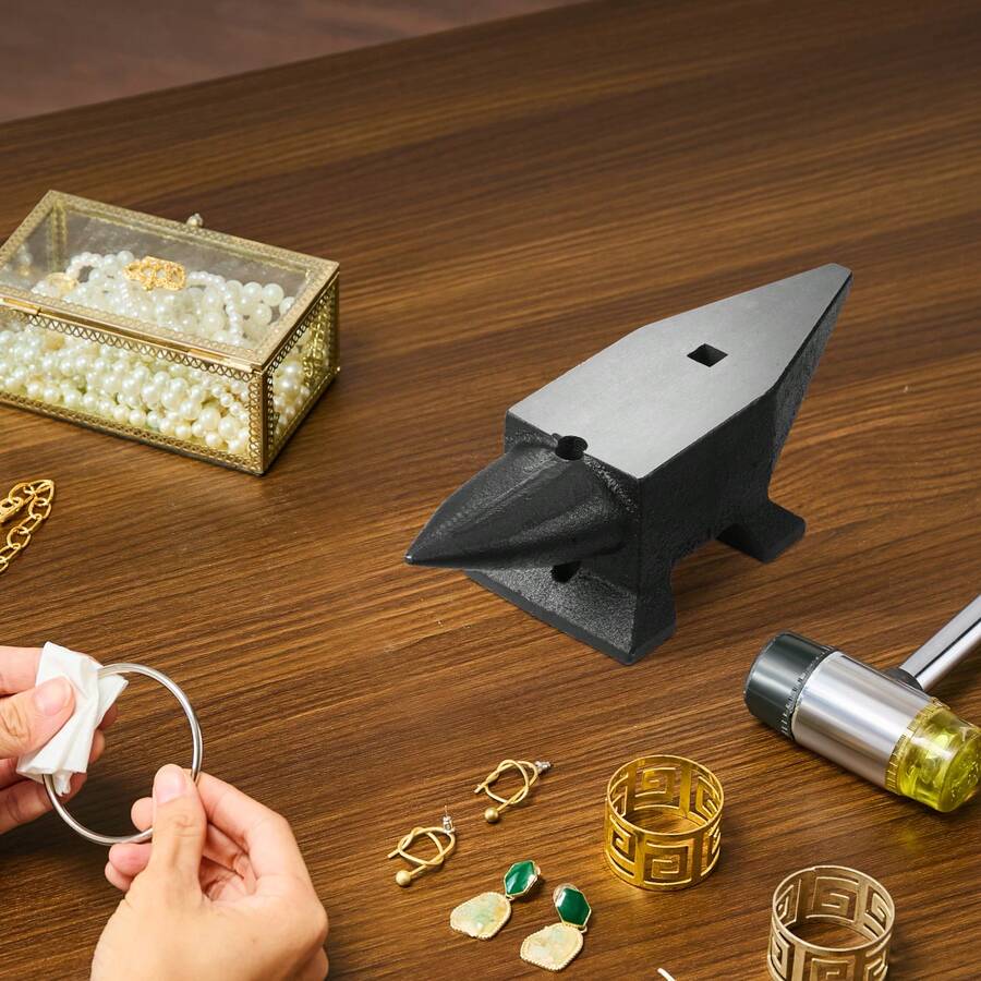 Cast Iron Anvil, 22 Lbs/10kg Single Horn Anvil, With Large Countertop And Stable Base, High Hardness Rugged Round Horn Anvil Blacksmith, For Shaping, Bending - Black - View 1