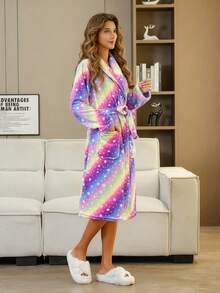 1 pièce Peignoir de bain, pyjama, nouveaux styles pour femmes, peignoirs arc-en-ciel pour l'hiver, peignoirs en polaire épaisse et mignonne pour l'automne et l'hiver. Ensembles de décoration pour la maison pour un usage casual, extérieur, sport, vacances, voyages, cadeaux de remise de diplômes, anniversaires, port quotidien