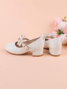 Giày phù hợp cho bé gái dự tiệc cưới, tiệc tùng, lễ hội, thích hợp cho bé gái nhỏ và lớn, giày bít mũi trắng cổ điển, thoải mái, đa năng, kiểu nơ, phù hợp với váy dự tiệc trang trọng, giày ba lê, giày Mary Jane, giày công chúa. - trắng - Xem 5