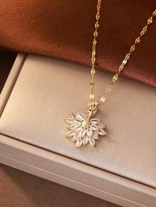 1pc Fashionable Luxury Tassel Waterdrop Wing Peacock Pendant Necklace, Exquisite Zirconia Inlaid, Versatile Women Sweater Chain