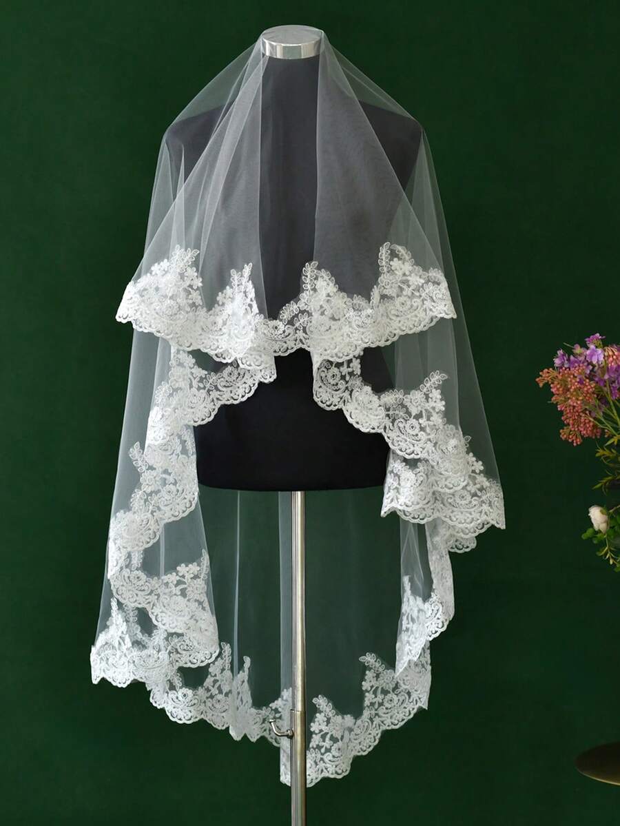 1.5m Long Single Layer Cathedral Veil For Bride, Lace Trim Hard Tulle Bridal Headpiece, Vintage Soft Tulle High-Quality Wedding Accessory, No Comb - 米色 - 查看 1