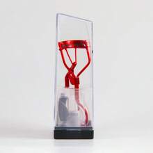 Tweezerman Eyelash Curler - Red - View 2