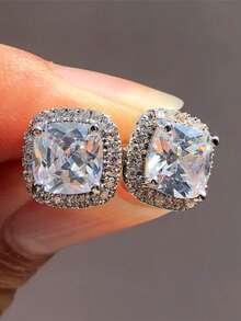 1 Pair Fashionable Minimalist White Cubic Zirconia Square Stud Earrings, Bling Bling Rhinestone Earrings For Women
