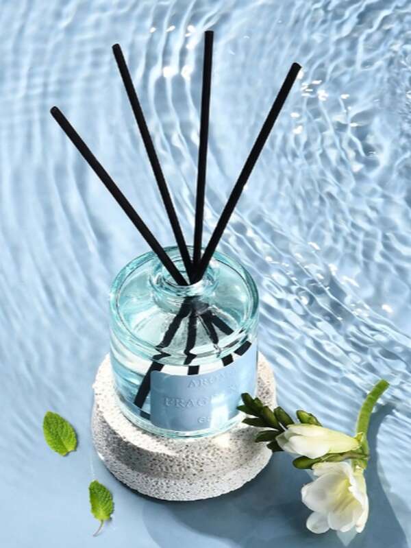 1pc 50ml Essential Oil Reed Diffuser With Four Seasons Tea, Shangri-La, Oud Rose, Freesia, Citrus & Amber Notes | Long-Lasting Natural Scent, Air Refreshing, Flame-Free, Inspired Scandinavian Minimalist Design In Black White Style | For Home, Bedroom, Bathroom, Hotel Decor | Perfect For Relaxation, Meditation, Gifting | Ideal For Christmas, Valentine's Day, Holiday Exchange, Summer Vacation | Be Enchanted By The Essence Of Elegance.