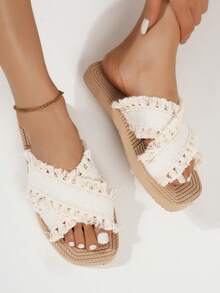 女士夏季拖鞋，波西米亚风流苏交叉带平底凉鞋，休闲沙滩旅行度假一脚蹬方头人字拖 - 米色 - 查看 5