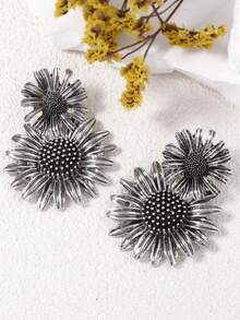 1 Pair Retro Chic Double-Layer Alloy Daisy Flower Dangle Earrings, Versatile Minimalist Fashion Design For Women - Daisy Flower Earrings - View 2
