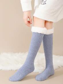 1 par de calcetines de felpa de coral para mujer, calcetines térmicos gruesos y cálidos para el invierno, adecuados para el hogar, el posparto y dormir