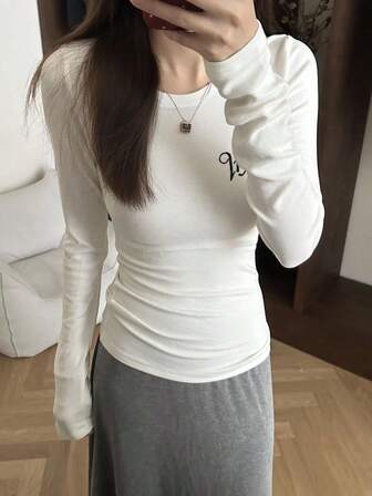 Women's Crew Neck Long Sleeve Knit Top, Regular Fit, Slightly Stretchy Fabric, Casual Wear