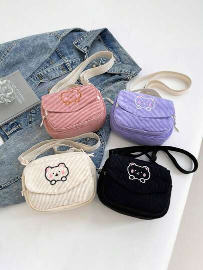 新款灯芯绒斜挎包，卡通刺绣，休闲简约，拉链设计，可调节肩带，适合逛街，旅行，可轻松收纳日常用品，百搭单品，时尚宠儿，适合各种风格各种场合，风格适应性很强