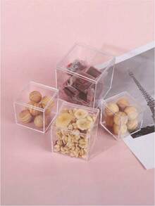 1 pièce Boîte de rangement carrée en plastique transparent avec couvercle supérieur et inférieur. Boîte d'affichage en acrylique pour bijoux, cosmétiques, figurines, bonbons de mariage. Convient pour le stockage de petits articles, l'affichage de bijoux et l'exposition de figurines. Idéal pour les passionnés d'artisanat, les propriétaires de bijouterie et les collectionneurs de figurines.