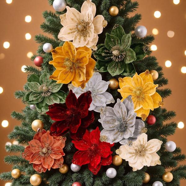 زخارف عيد الميلاد الذهبية اللامعة بشكل أزهار وأشجار عيد الميلاد، زخارف إكليل عيد الميلاد، تضيف جوًا احتفاليًا لديكور غرفة الشتاء في عيد الميلاد