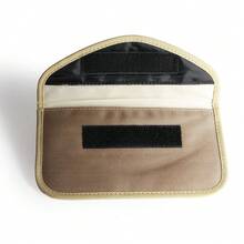 Gran Bolsa de Faraday Negra de Nylon - Bloquea Señales WiFi/GSM/LTE/NFC/RF, Ideal para Teléfonos , Tarjetas de Crédito y Llaves Automáticas - Negro - Ver 3