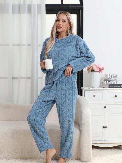 2pcs Flannel Solid Color Jacquard Pajama Set, Blue Plush Long Sleeve Sleepwear + Pants, Autumn/Winter