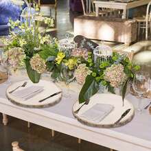 1pc Wood Slices Large Wood Rounds Unfinished Wood Slices For Centerpieces, Wood Centerpieces Tables,Wood Slabs,Round Wood, Natural Wood Slices For Crafts,Decor, Centerpieces, Sign, Christmas Decoration