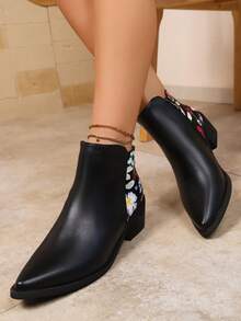 موديلات جديدة تأتي في الخريف والشتاء، تخلق شكلاً خريفياً أنيقاً، الراحة والمظهر متلازمان، الهالة تمتلئ على الفور، سهلة الارتداء بإحساس راقٍ، تحسّن إحساس الارتداء، الموضة الرجعية! الأحذية بسيطة وأنيقة ومتعددة الاستخدامات، بوت برقبة سميكة وذات كعب عالي تظهر الساقين طويلتين وممشوقتين!