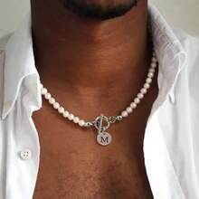 1 pieza Nuevo collar clásico con 26 iniciales y cierre de perlas imitación de 6 mm para hombres