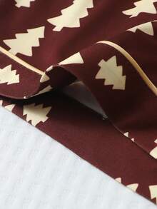 女士圣诞睡衣套装，可爱简约圣诞树图案，带口袋领上衣和蝴蝶结短裤，女士睡衣家居服 - 棕色 - 查看 7