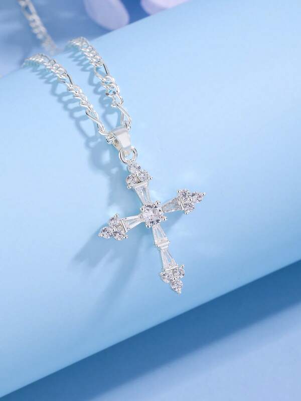 1pc Light Luxury Style Full Diamond Cross Necklace With A Unique Female Design Sense, A High-End Collarbone Chain, And A Versatile Necklace Accessory, Suitable For Daily Wear On Festivals And As A Gift For Your Girlfriend