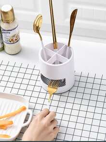 مطبخ سكين وشوكة حامل عيدان، حامل فرشاة الأسنان للحمام، حامل فرشاة الأسنان للحمام، صندوق تخزين حمام مستقل على الطاولة، صندوق تخزين حمام مستقل على الطاولة، رف تخزين متعدد الاستخدامات لفرشاة الأسنان ومعجون الأسنان، حامل فرشاة المكياج والحلاقة، اكسسوارات الحمام