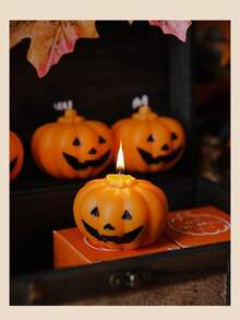 1 Stück Halloween Serie Kürbis, Schädel, Mumien geformte duftende Kerze, geeignet für Heimdekoration, Party, Tischdekoration, Geschenk, Abendessen, Bankett/Party, Entspannung/Meditation, Stimmungsbeleuchtung