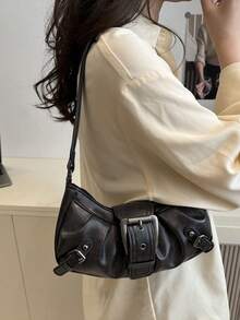 1件复古摩托车铆钉可调节肩带女士斜挎包，大容量柔软渐变皮革单肩/腋下包，适合工作、约会、聚会、购物、携带钱包，是年轻女性、大学生、新婚夫妇、上班族的理想之选，适合办公室、学校、工作、商务、通勤、户外活动、旅行和郊游。 - 黑色 - 查看 3