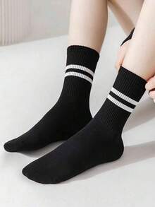 1/3/5/10 Pairs Of Women's Mid-Calf Socks, Black Socks, Women's Socks, Cute Socks, Girls' Socks, Socks That Can Be Worn In All Seasons Of Autumn/Winter/Spring/Autumn, Mesh Breathable Stripe Details, Rail Breathable Hole Design, Moisture-Wicking, Soft And Smooth, Suitable For All Kinds Of Vacation, Sports, Leisure, Business And Other Daily Wear, Can Be Worn All Year Round, Multiple Sizes Available