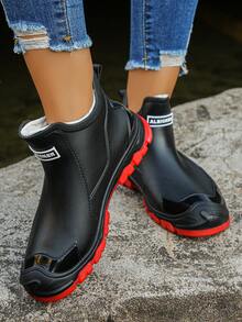 2025 Autumn/Winter Thermal-Lined Black Glossy Mirror Decor Waterproof Boots, Suitable For Holidays, Travel, Rainy Days, Outdoor Short Ankle Comfortable Casual Thick Sole Waterproof Shoes For Teenagers