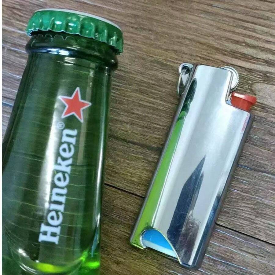 1 件带开瓶器的金属打火机盒 - 便携式装饰性金属打火机外壳适用于 BIC J5 全尺寸，是圣诞节和万圣节的完美礼物选择，时尚打火机保护盒 | 外观优雅