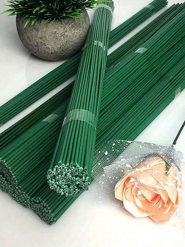 200 pezzi/100 pezzi/10 pezzi Steli di fiori rivestiti di verde, fili per lavorazione artigianale e composizione floreale, filo di ferro impermeabile, adatti per decorazioni festive e progetti artigianali, supporto regolabile per arrampicata di piante, può essere avvolto e modellato, steli di fiori multifunzionali per fiori artificiali, super resistenti e facili da arrotolare, accessori per decorazione di profumo floreali fai-da-te di forme diverse, strumenti per decorazione da giardino