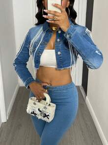 女式短款牛仔夹克 - 珍珠流苏做旧牛仔夹克，正面带纽扣，前卫街头风格短款牛仔夹克，适合女士音乐会和节日穿着 - 淺色水洗藍 - 查看 6