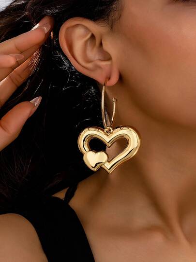 1 Đôi bông tai mặt dây chuyền hình trái tim rỗng tối giản bằng kim loại, phù hợp với trang phục hàng ngày và hẹn hò của nữ giới.