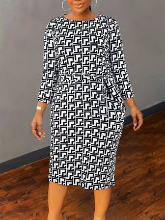 女式加大码优雅黑白几何印花七分袖修身中长连衣裙