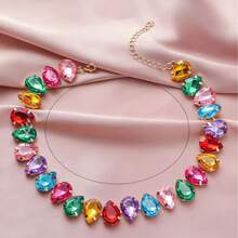 Nuevo collar de declaración de cristal arcoíris 2025, gargantilla de gema en forma de lágrima colorida, collar de rhinestone multicolor vibrante, joyería de fiesta y noche para mujeres, accesorio de moda elegante para boda y baile de graduación, llamativo collar de cristal brillante, regalo único para ella en cumpleaños y aniversario, diseño glamoroso y audaz para uso diario y ocasiones especiales