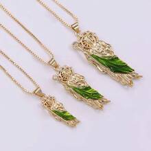Collana con pendente di San Giuda in verde, con incastonatura di zirconi cubici in rame, gioiello di moda per credenti religiosi da indossare quotidianamente - Dorato - Visualizzare 2