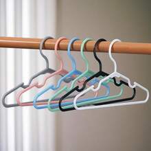 10pcs Plastic Hangers, Non-Slip Plastic Clothes Hangers, Plastic Wardrobe Hangers, Interconnectable Plastic Hangers For Closet, Multi-Functional Plastic Clothes Hangers, Durable Plastic Hangers - Multicolor - View 9