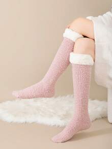 1 par de calcetines de felpa de coral para mujer, calcetines térmicos gruesos y cálidos para el invierno, adecuados para el hogar, el posparto y dormir