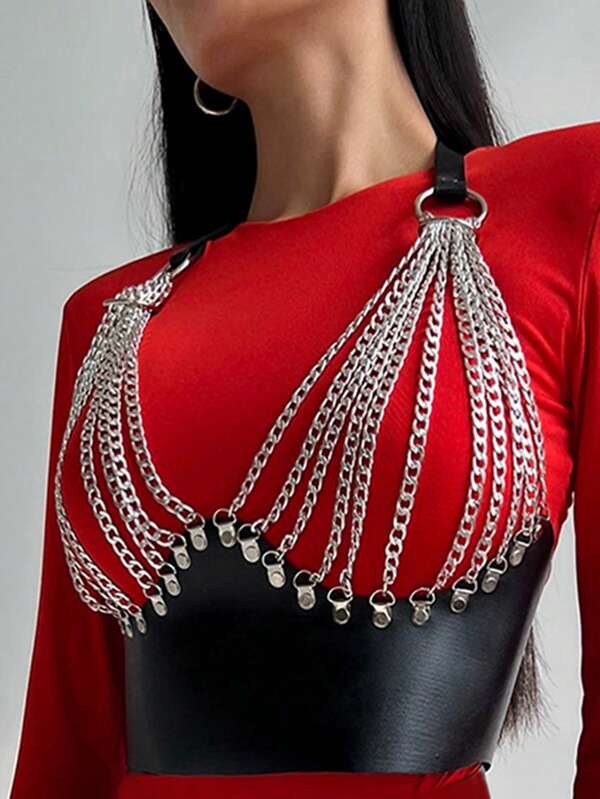 Chest Leather Harness With Chains Leather Body Chest Chain Belt Punk Chain Bra Harness Valentine's Day Gift Party Outfit Ladies' Harness Leather