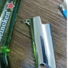 1 件带开瓶器的金属打火机盒 - 便携式装饰性金属打火机外壳适用于 BIC J5 全尺寸，是圣诞节和万圣节的完美礼物选择，时尚打火机保护盒 | 外观优雅