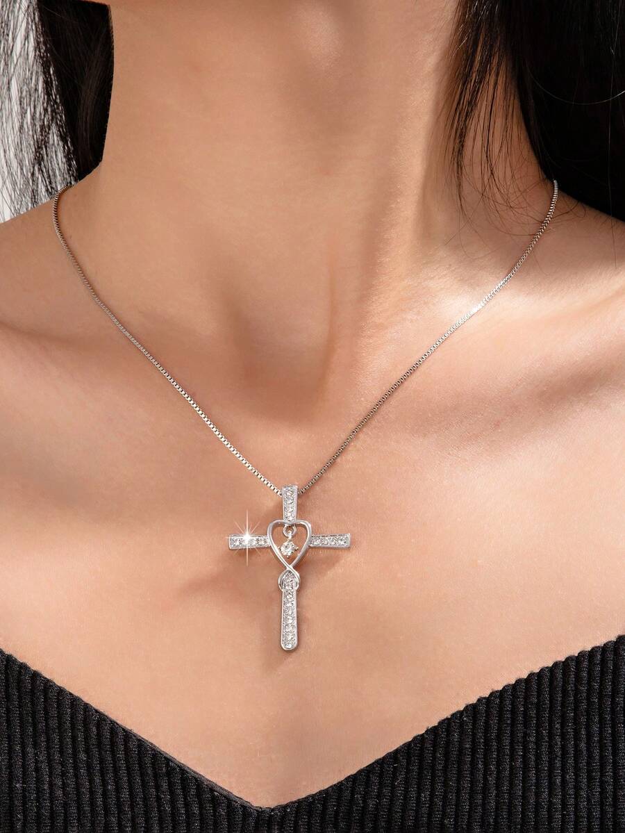1pc Fashionable Cross Pendant Necklace, Minimalist European And American Style Jewelry, Women Clavicle Chain - necklace - View 1