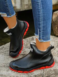 2025 Autumn/Winter Thermal-Lined Black Glossy Mirror Decor Waterproof Boots, Suitable For Holidays, Travel, Rainy Days, Outdoor Short Ankle Comfortable Casual Thick Sole Waterproof Shoes For Teenagers