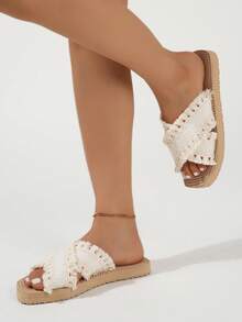 女士夏季拖鞋，波西米亚风流苏交叉带平底凉鞋，休闲沙滩旅行度假一脚蹬方头人字拖 - 米色 - 查看 4