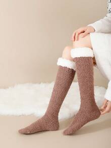 1 par de calcetines de felpa de coral para mujer, calcetines térmicos gruesos y cálidos para el invierno, adecuados para el hogar, el posparto y dormir