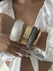 European & American Cross-Border Jewelry, Fashionable Arc Smooth Twisted Metal Bracelet Set, Minimalist Geometric Metallic Feel - Gold - View 3