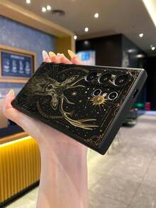 1pc Fashionable Gold Medal Deer Pattern Black Straight Edge Shockproof Protective Phone Case, Suitable For Men And Women, Ideal Choice For Fashion Enthusiasts, Minimalist And Stylish Design Compatible With Apple/Infinix/Vivo/OPPO